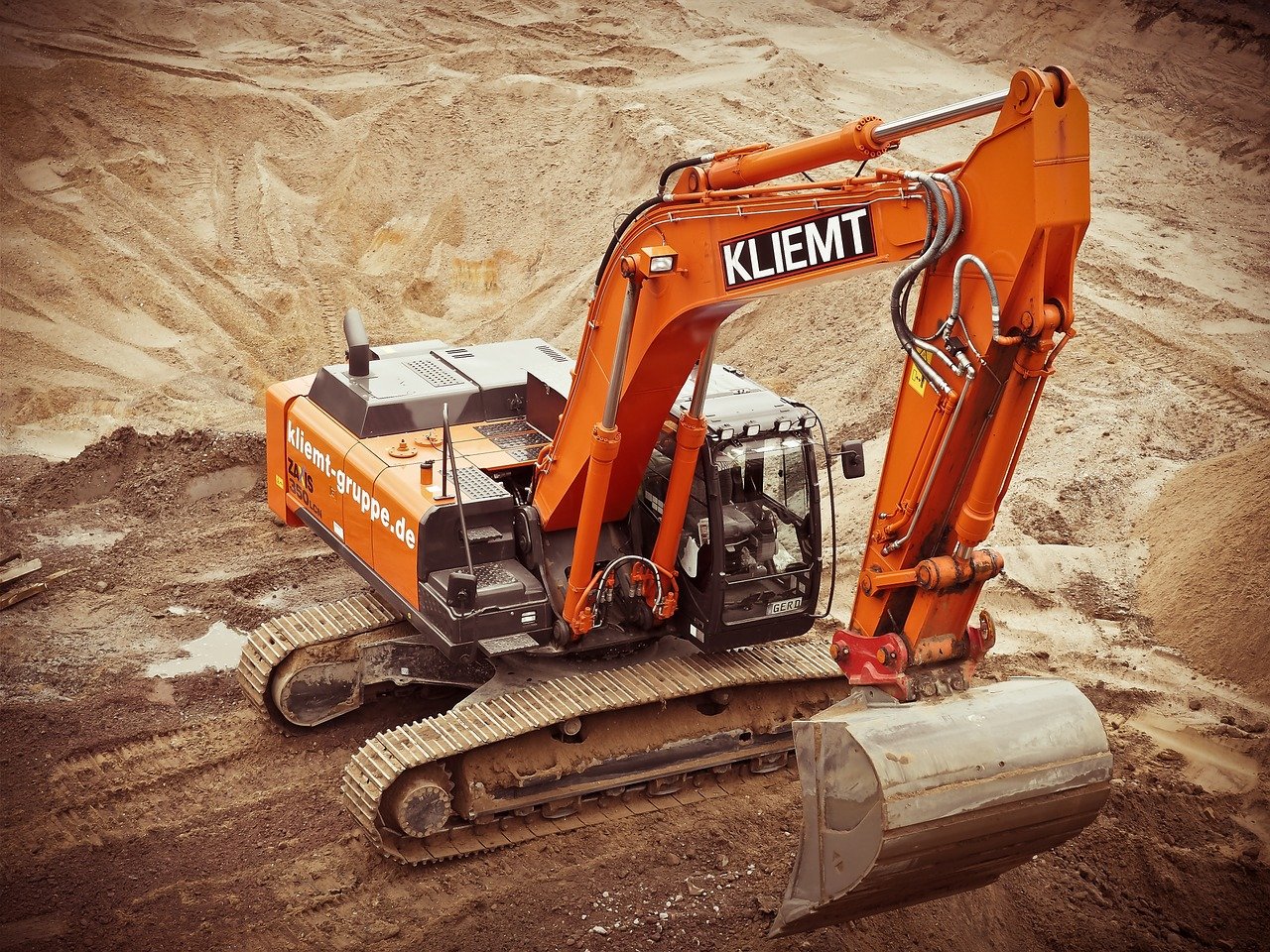 EPCM. Tin refinery construction project